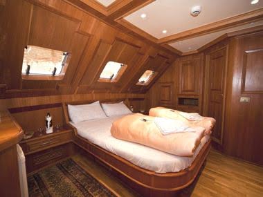 M/Y Seawolf Felo - Royal Suite